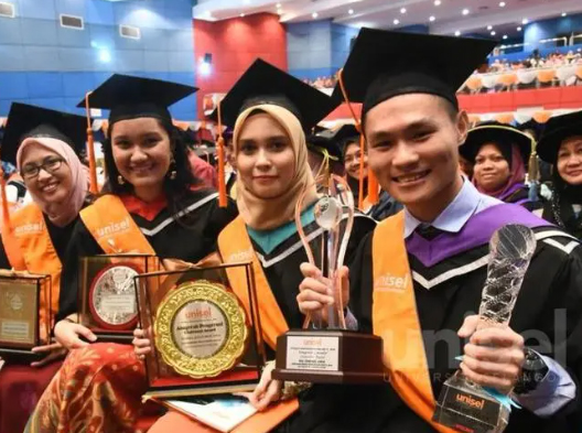 马来西亚留学读研排名