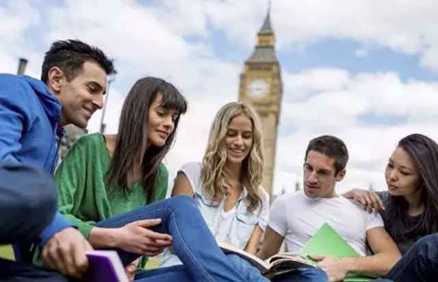 留学费用最便宜的国家有哪些？世纪大学一年总花费多少